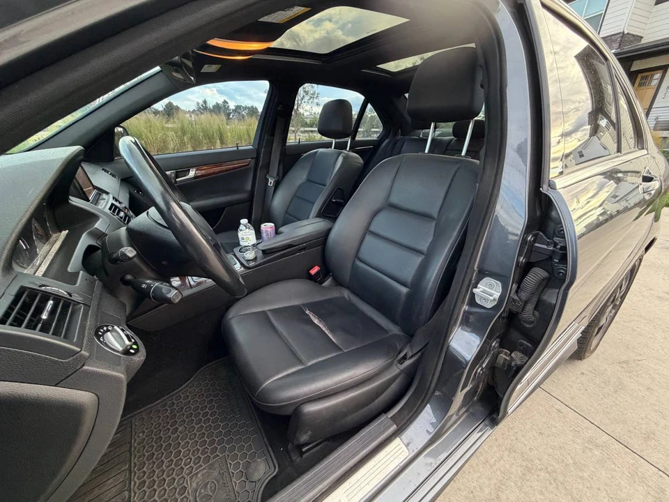 2009 Mercedes-Benz W204 C-Class - Image 13 of 21