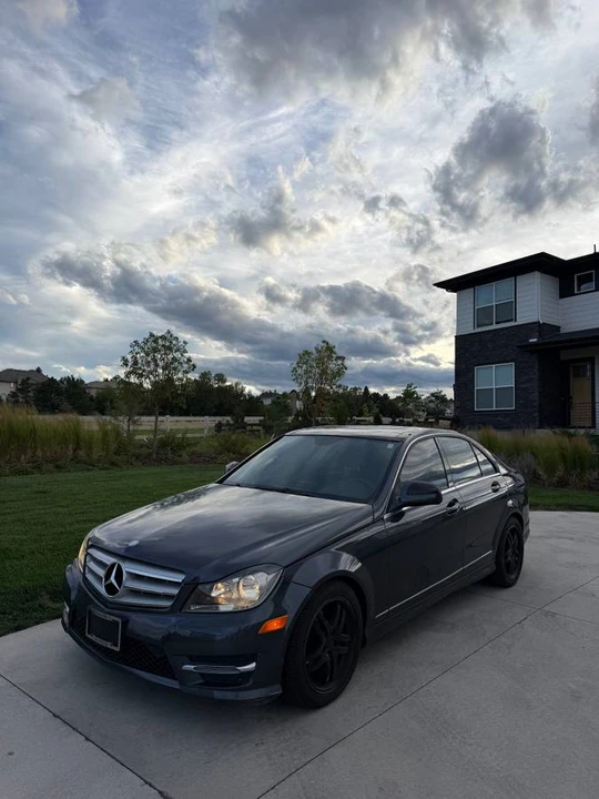 2009 Mercedes-Benz W204 C-Class - Image 2 of 21
