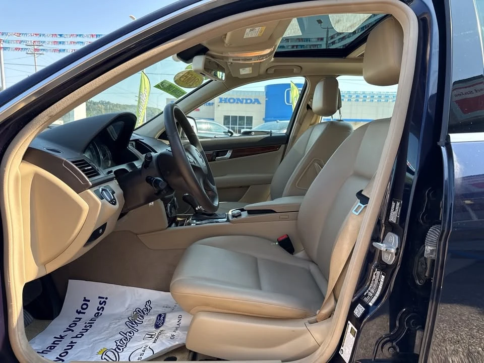 2009 Mercedes-Benz W204 C-Class - Image 7 of 16