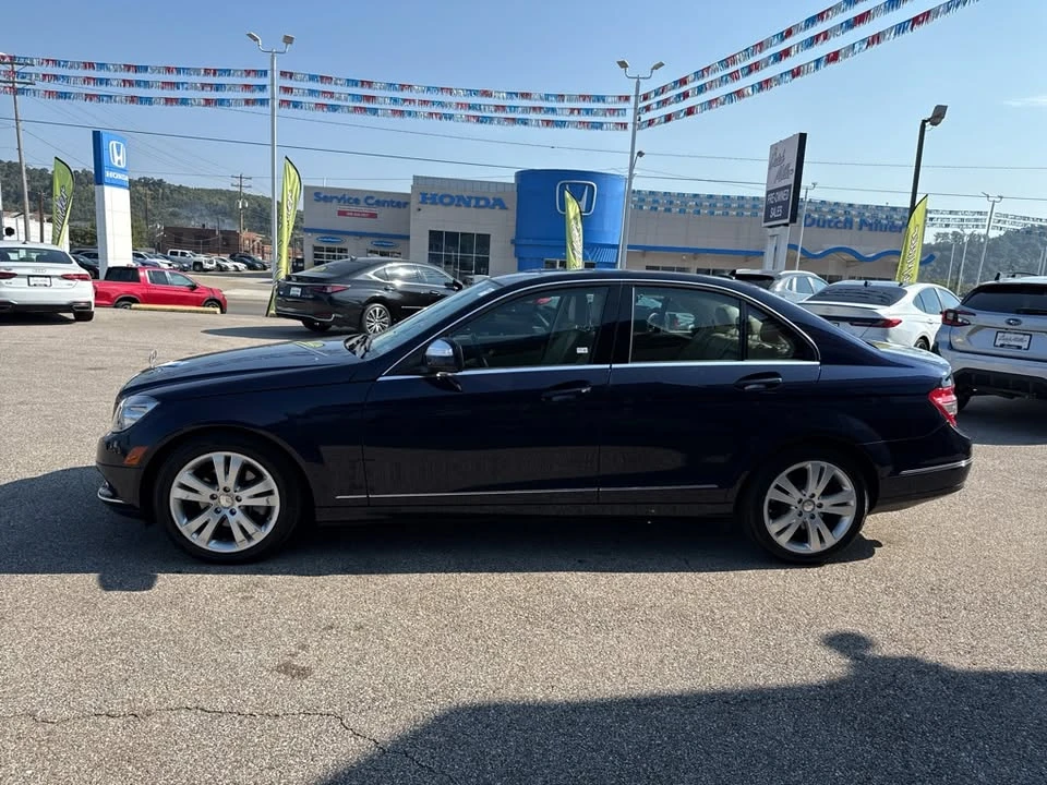 2009 Mercedes-Benz W204 C-Class - Image 3 of 16