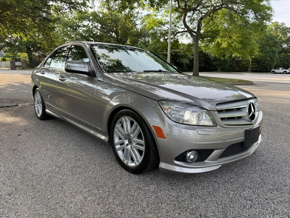 2009 Mercedes-Benz W204 C-Class - Image 26 of 31