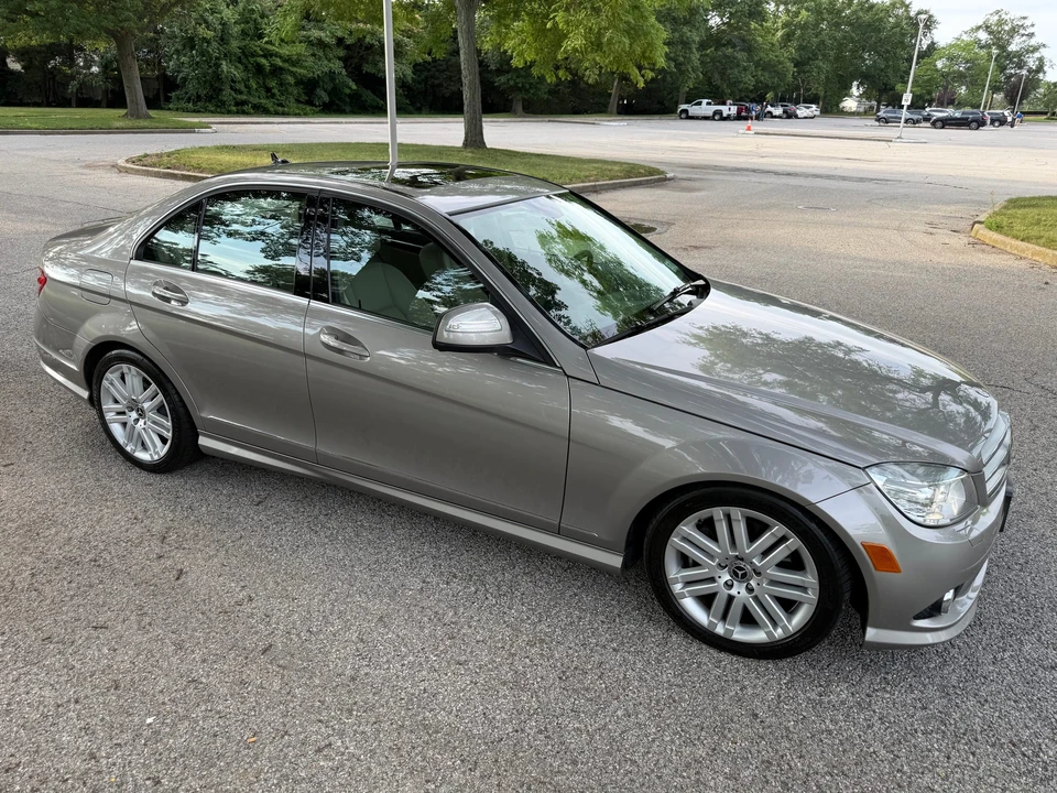 2009 Mercedes-Benz W204 C-Class - Image 23 of 31