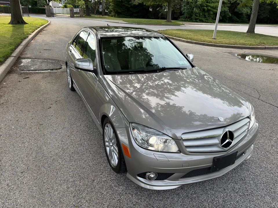 2009 Mercedes-Benz W204 C-Class - Image 28 of 31