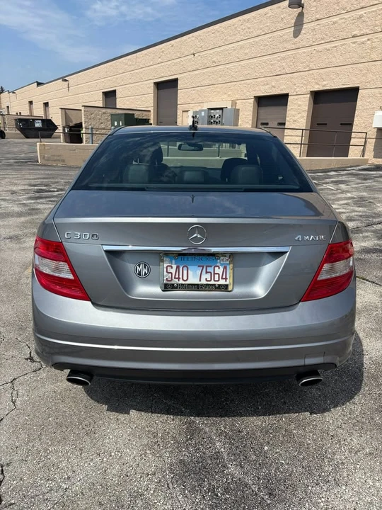 2009 Mercedes-Benz W204 C-Class - Image 4 of 10