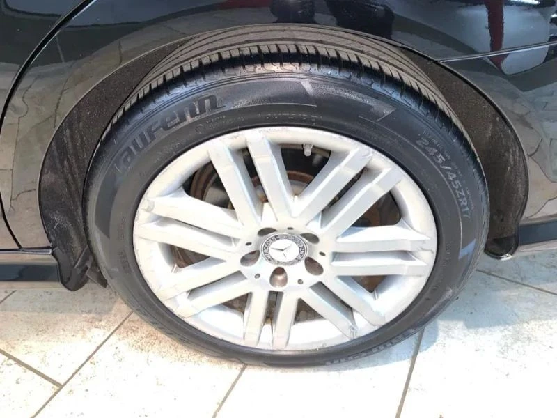 2009 Mercedes-Benz W204 C-Class - Image 11 of 12