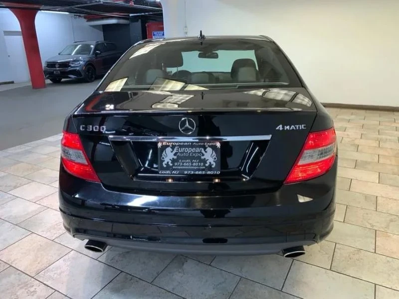 2009 Mercedes-Benz W204 C-Class - Image 6 of 12