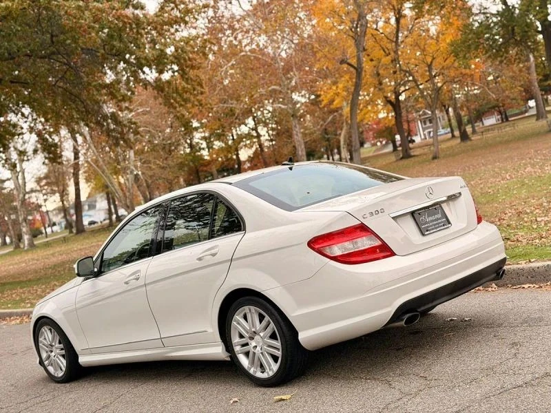 2009 Mercedes-Benz W204 C-Class - Image 5 of 12