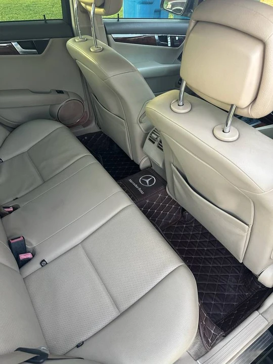2009 Mercedes-Benz W204 C-Class - Image 9 of 10