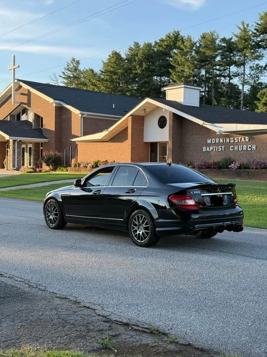 2009 Mercedes-Benz W204 C-Class - Image 3 of 10