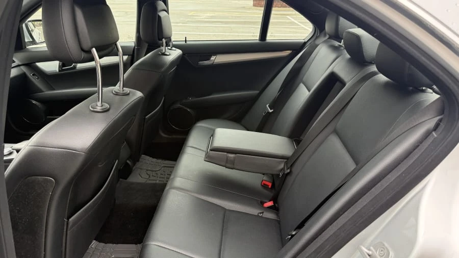 2009 Mercedes-Benz W204 C-Class - Image 7 of 9