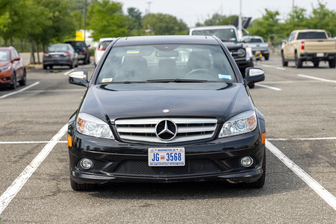 2009 Mercedes-Benz W204 C-Class - Image 2 of 31