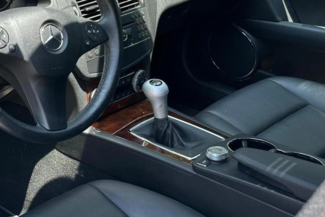 2009 Mercedes-Benz W204 C-Class - Image 21 of 31