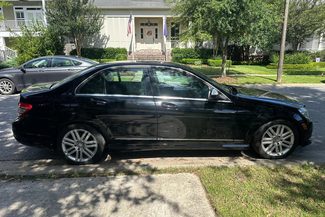 2009 Mercedes-Benz W204 C-Class - Image 3 of 31