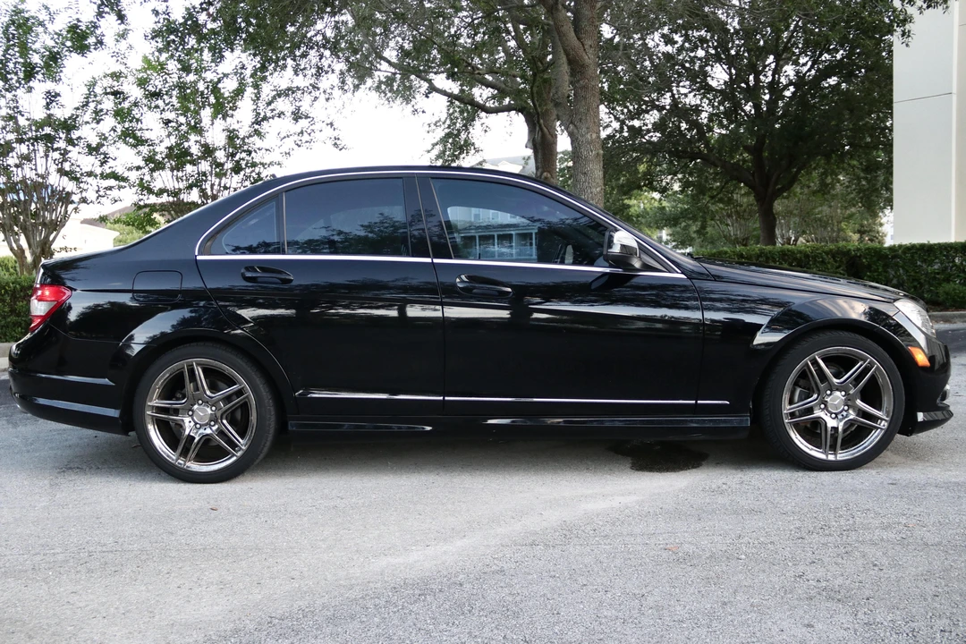2009 Mercedes-Benz W204 C-Class - Image 3 of 31