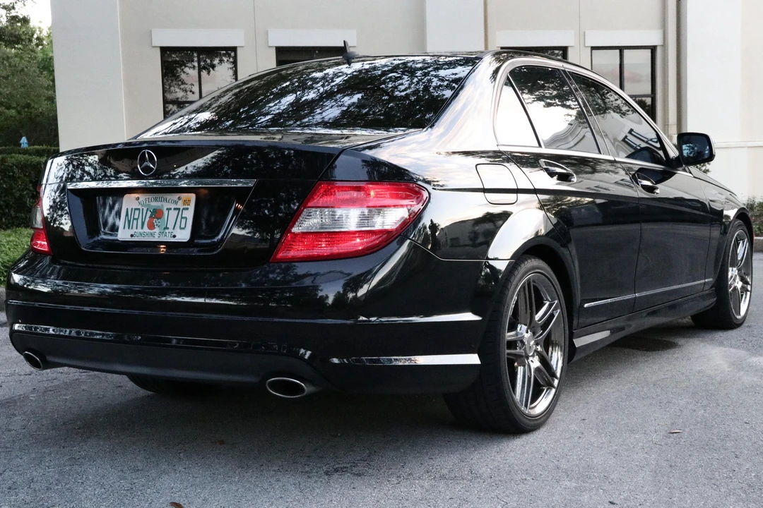2009 Mercedes-Benz W204 C-Class - Image 4 of 31