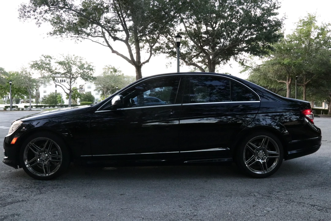 2009 Mercedes-Benz W204 C-Class - Image 6 of 31