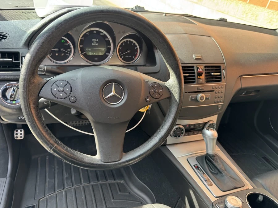2009 Mercedes-Benz W204 C-Class - Image 6 of 10
