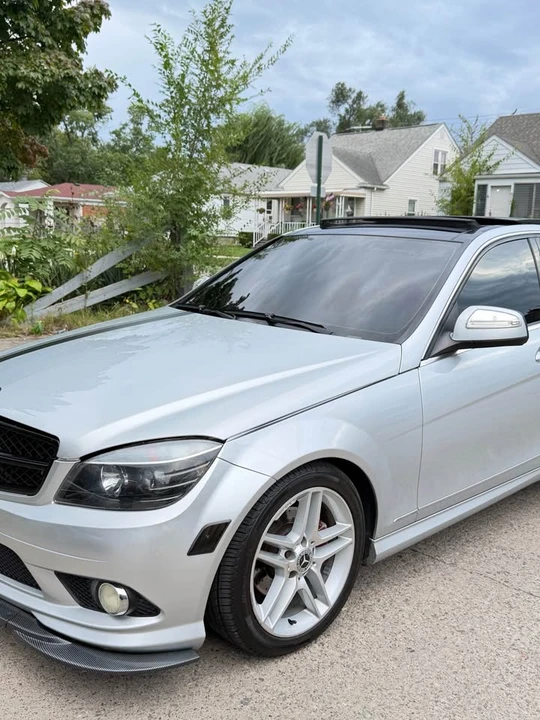 2009 Mercedes-Benz W204 C-Class - Image 2 of 20