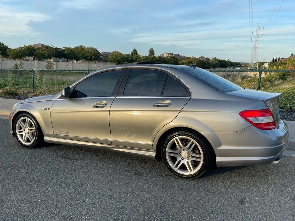 2009 Mercedes-Benz W204 C-Class - Image 4 of 6