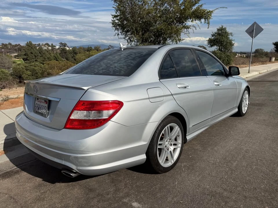 2009 Mercedes-Benz W204 C-Class - Image 3 of 8