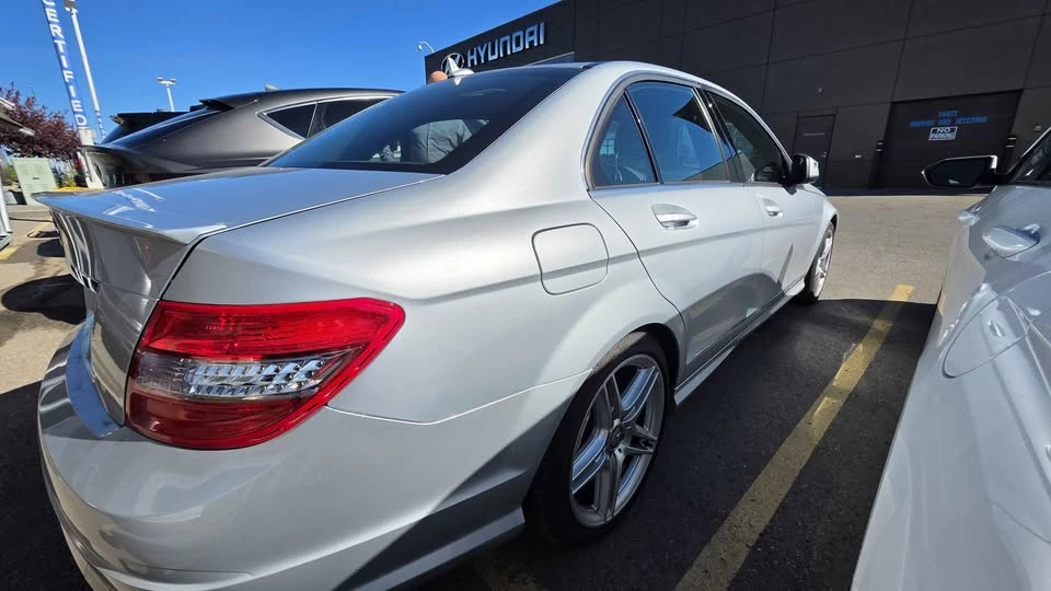 2009 Mercedes-Benz W204 C-Class - Image 4 of 15