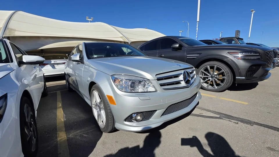 2009 Mercedes-Benz W204 C-Class - Image 3 of 15