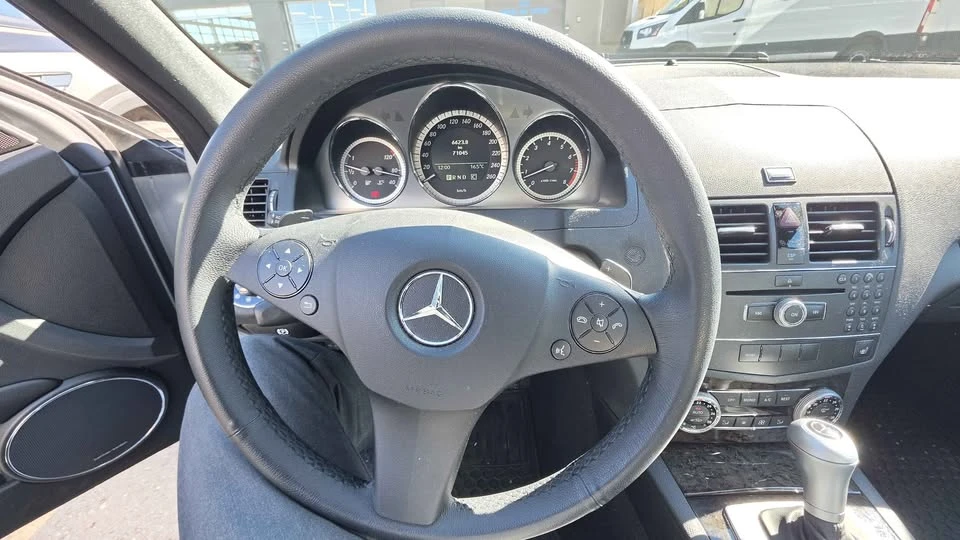 2009 Mercedes-Benz W204 C-Class - Image 11 of 15