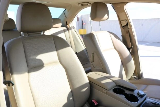 2009 Mercedes-Benz W204 C-Class - Image 4 of 7