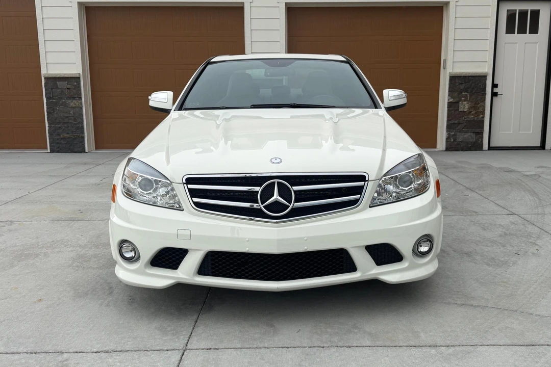 2009 Mercedes-Benz W204 C 63 AMG - Image 2 of 31