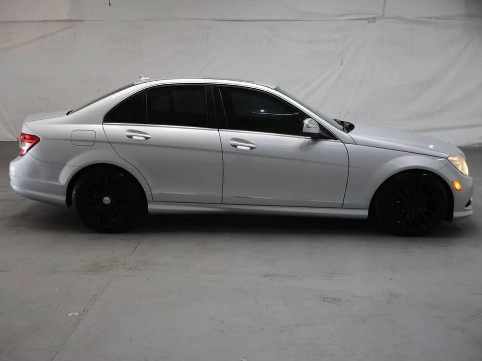 2009 Mercedes-Benz W204 C-Class - Image 6 of 15