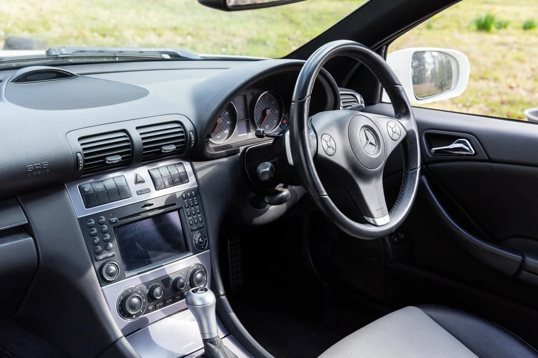 2008 Mercedes-Benz C-Class - Image 16 of 30