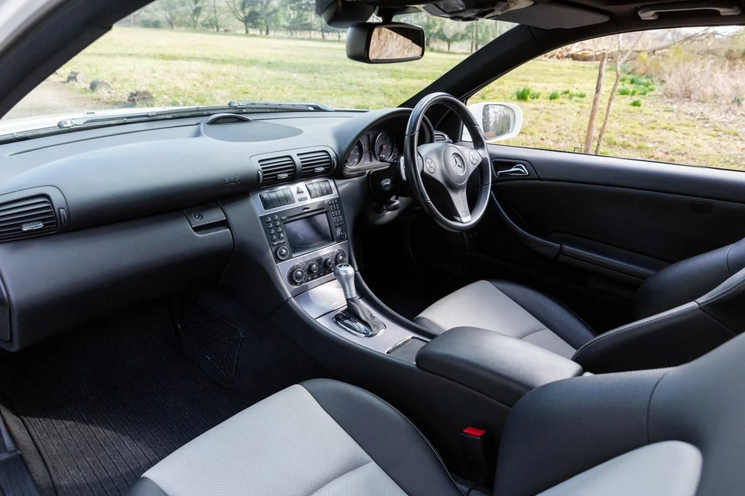 2008 Mercedes-Benz C-Class - Image 18 of 30