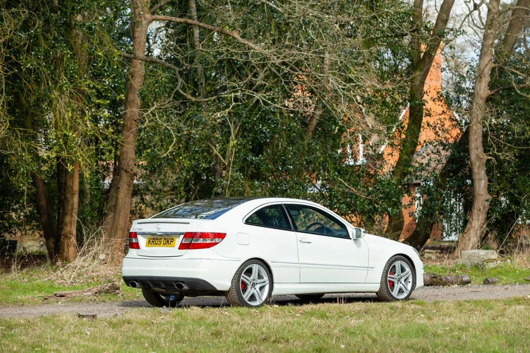 2008 Mercedes-Benz C-Class - Image 8 of 30