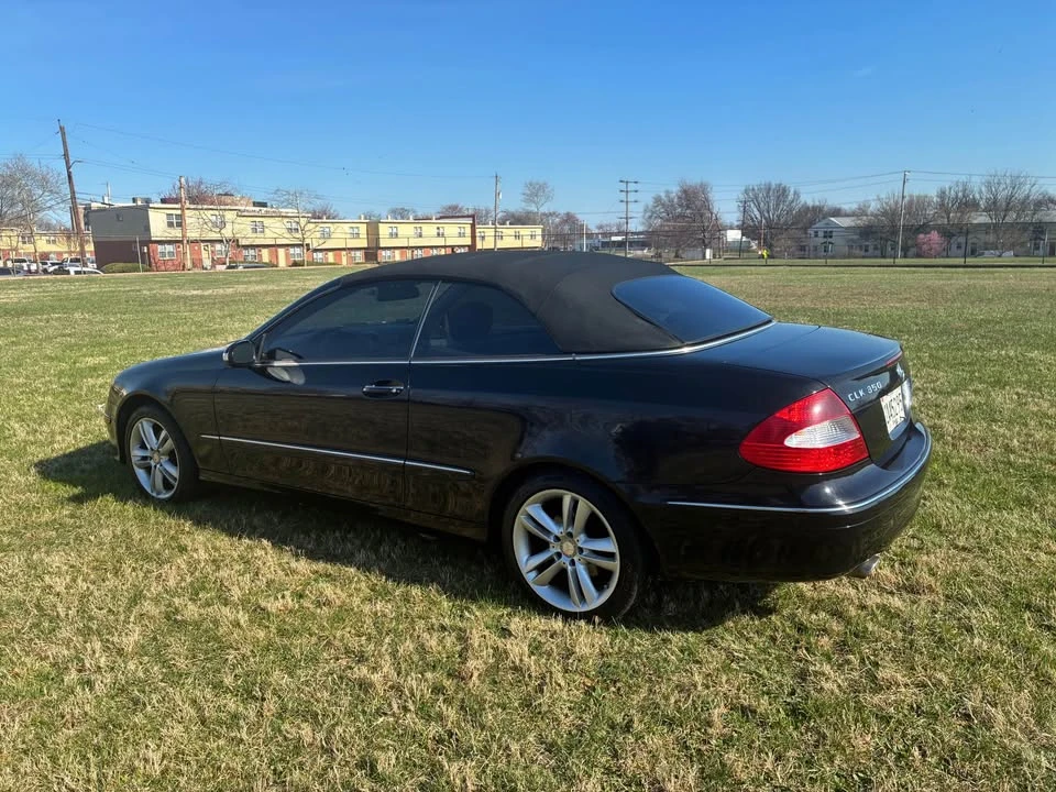 2009 Mercedes-Benz C209/A209 CLK-Class - Image 2 of 8