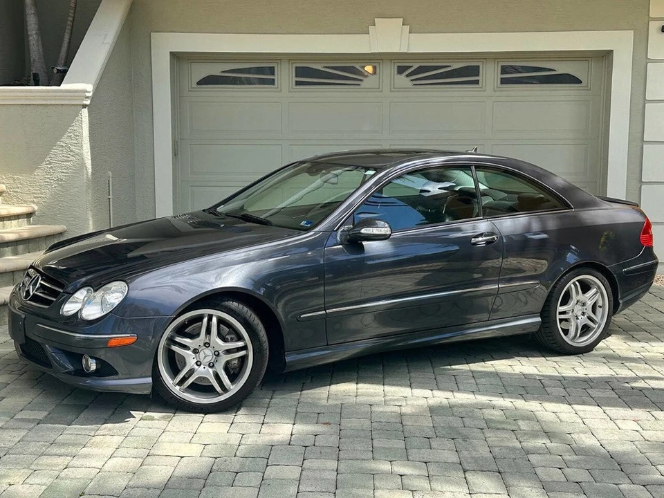 2009 Mercedes-Benz C209/A209 CLK-Class - Image 4 of 24
