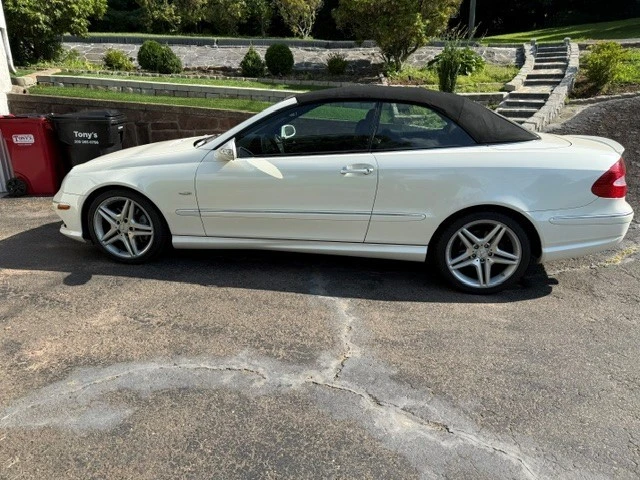 2009 Mercedes-Benz C209/A209 CLK-Class - Image 2 of 13