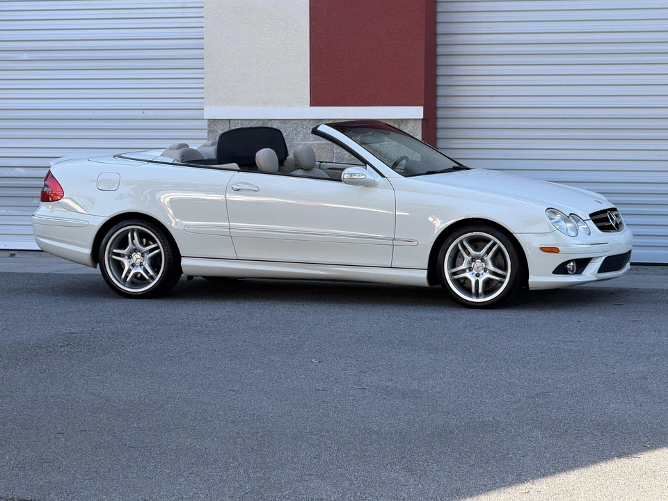 2009 Mercedes-Benz C209/A209 CLK-Class - Image 8 of 31