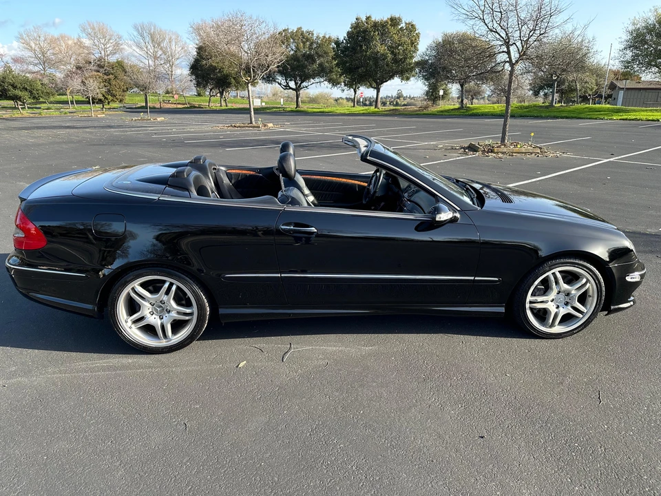 2009 Mercedes-Benz C209/A209 CLK-Class - Image 15 of 31
