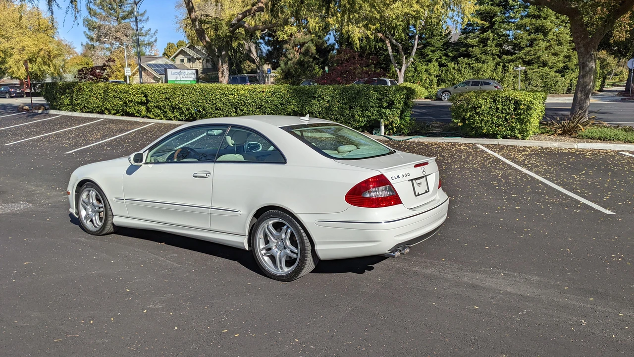 2009 Mercedes-Benz C209/A209 CLK-Class - Image 16 of 31
