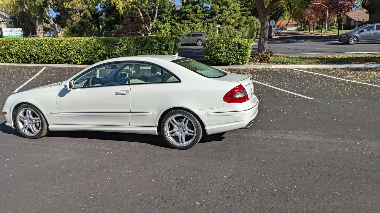 2009 Mercedes-Benz C209/A209 CLK-Class - Image 15 of 31