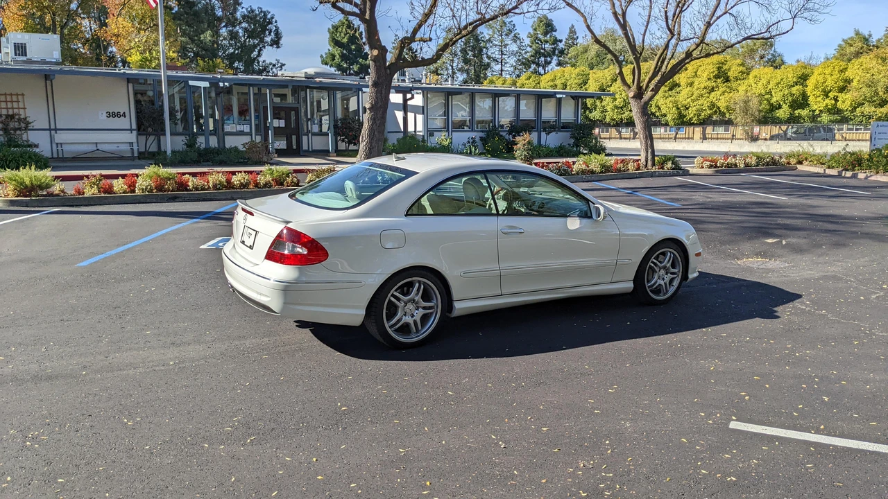 2009 Mercedes-Benz C209/A209 CLK-Class - Image 28 of 31