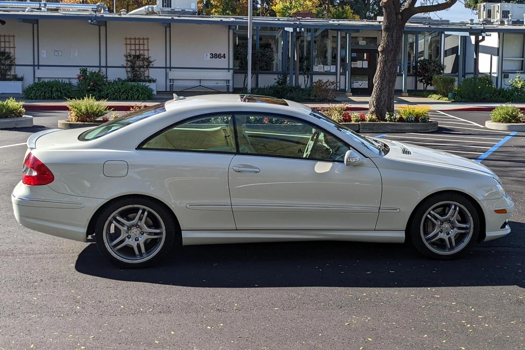 2009 Mercedes-Benz C209/A209 CLK-Class - Image 3 of 31