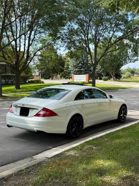2009 Mercedes-Benz C219 CLS-Class - Image 8 of 20