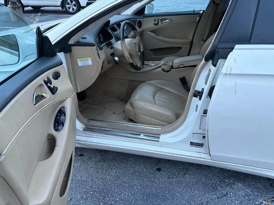 2009 Mercedes-Benz C219 CLS-Class - Image 8 of 9