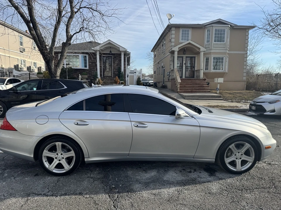 2009 Mercedes-Benz C219 CLS-Class - Image 8 of 20