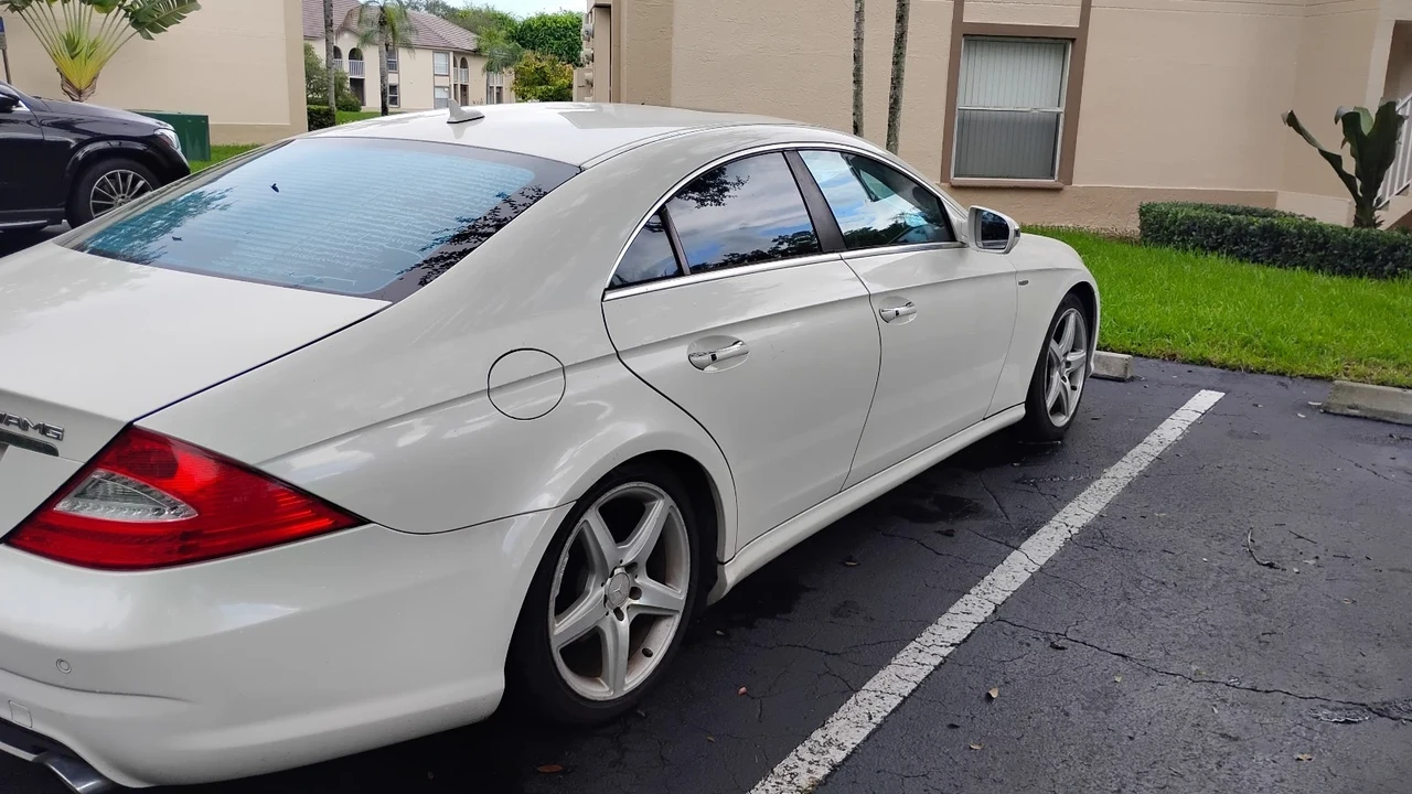 2009 Mercedes-Benz C219 CLS-Class - Image 10 of 19