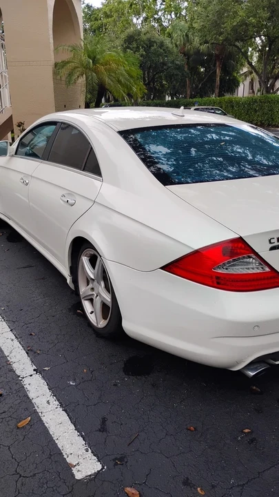 2009 Mercedes-Benz C219 CLS-Class - Image 8 of 19