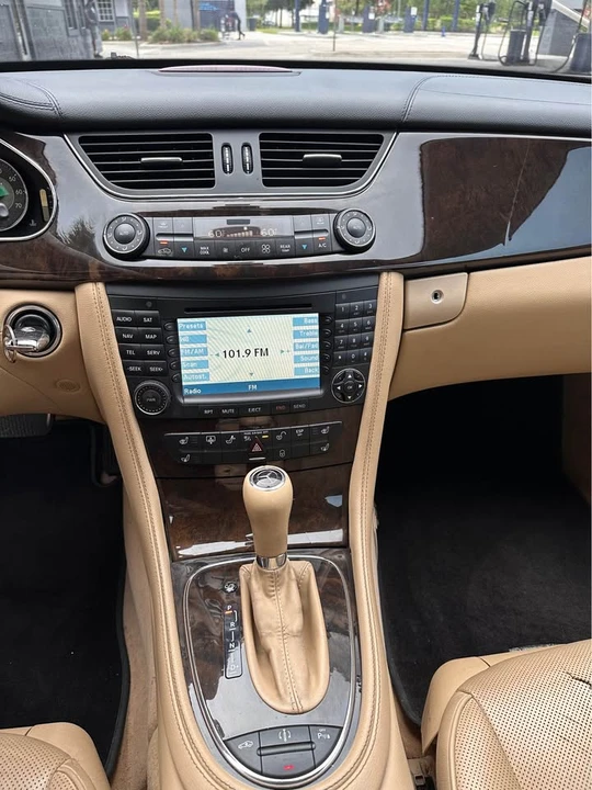 2009 Mercedes-Benz C219 CLS-Class - Image 8 of 19