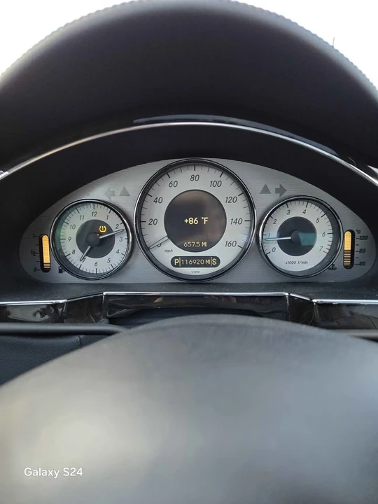 2009 Mercedes-Benz C219 CLS-Class - Image 10 of 10