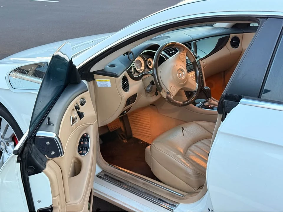 2009 Mercedes-Benz C219 CLS-Class - Image 9 of 14
